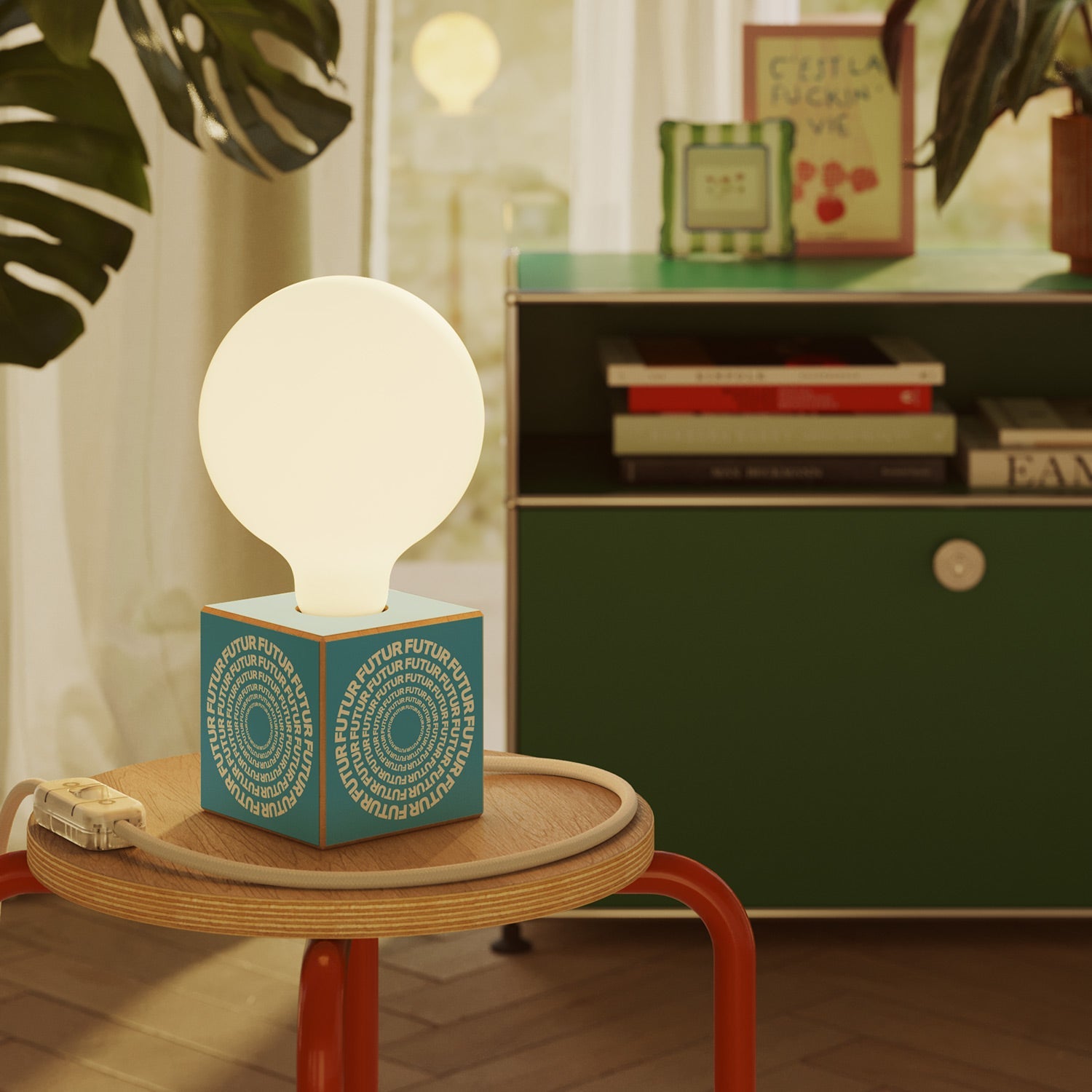 Lampada da tavolo Cubetto "Futur" con lampadina globo effetto porcellana - Futur festival